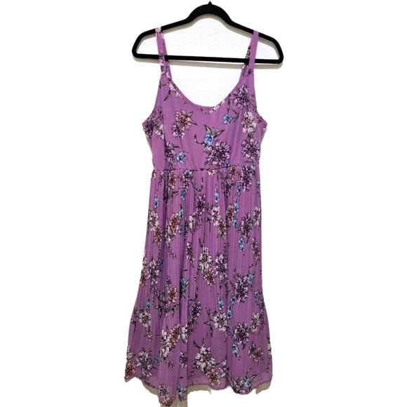 Torrid Lavender Purple Floral Chiffon Midi Dress Pleated Skirt Size 1X - Picture 2 of 14